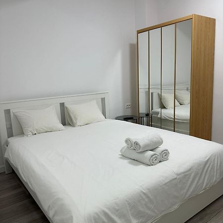 Catedral Apartment بوخارست المظهر الخارجي الصورة