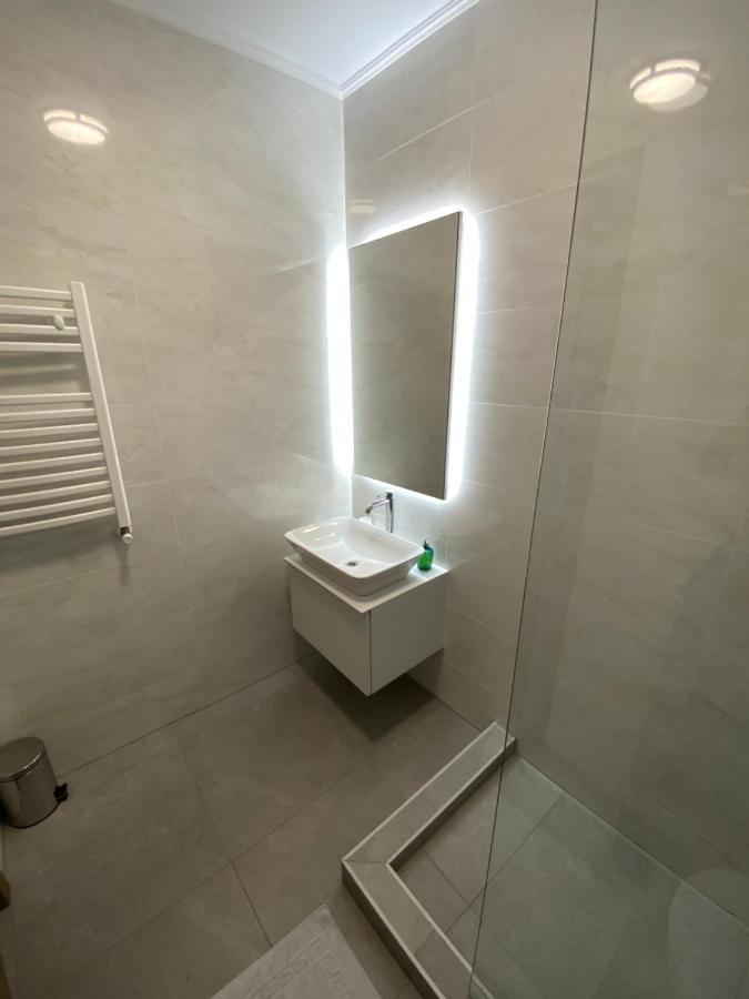 Catedral Apartment بوخارست المظهر الخارجي الصورة
