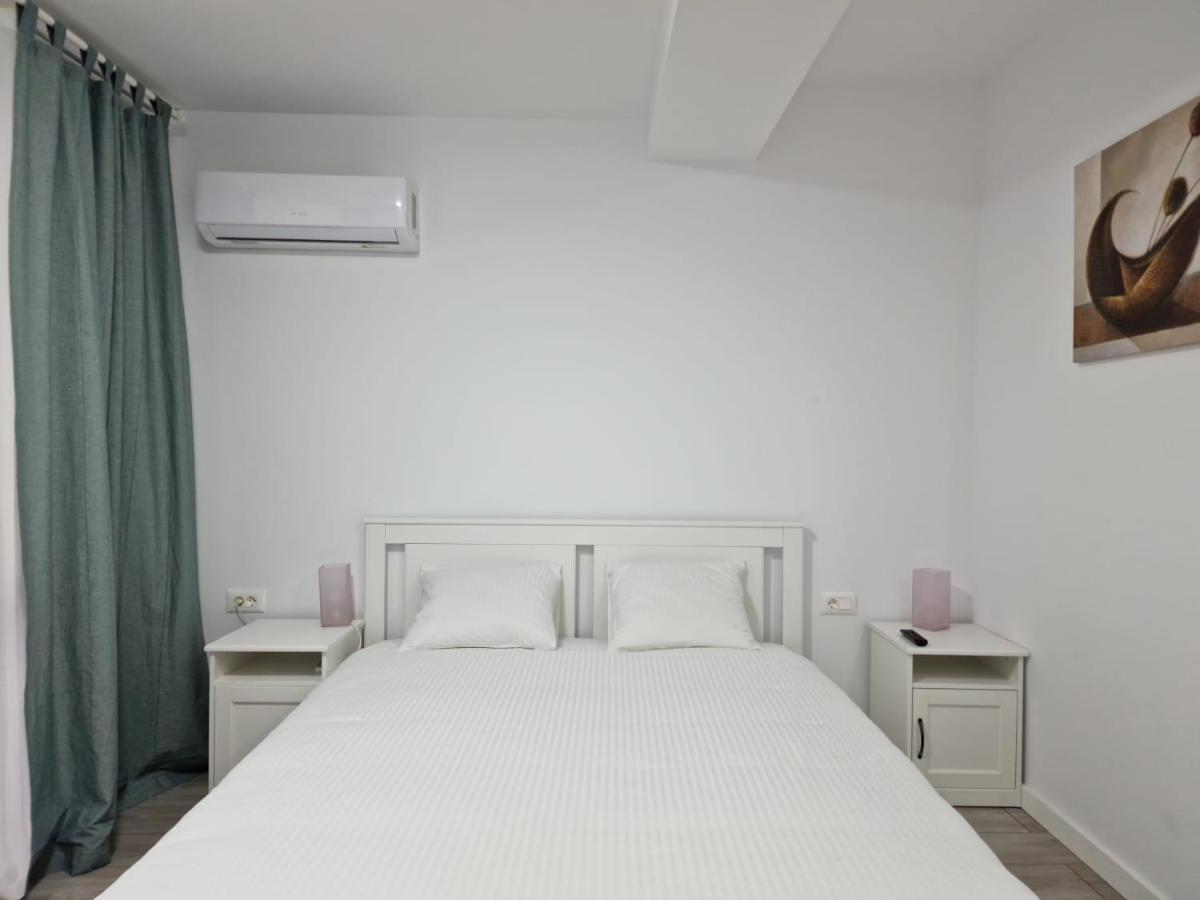 Catedral Apartment بوخارست المظهر الخارجي الصورة