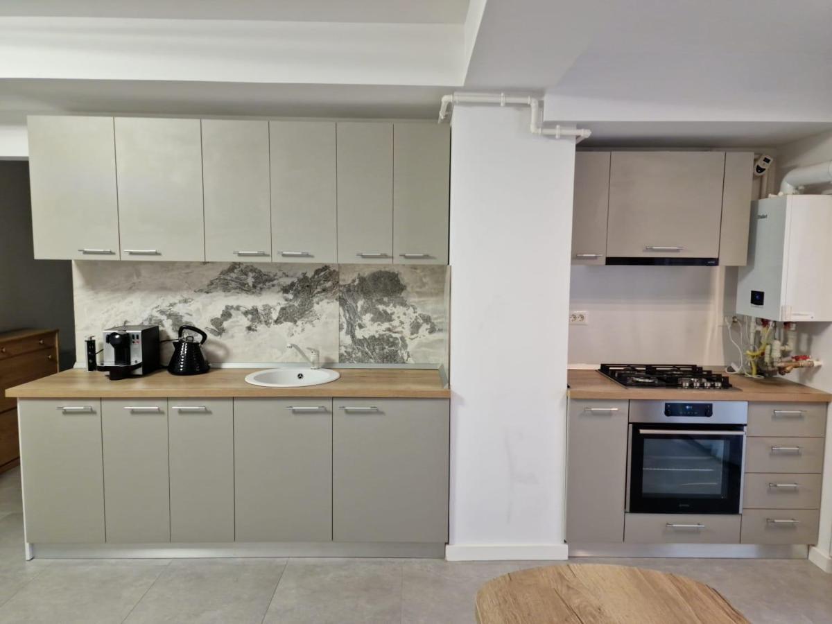 Catedral Apartment بوخارست المظهر الخارجي الصورة